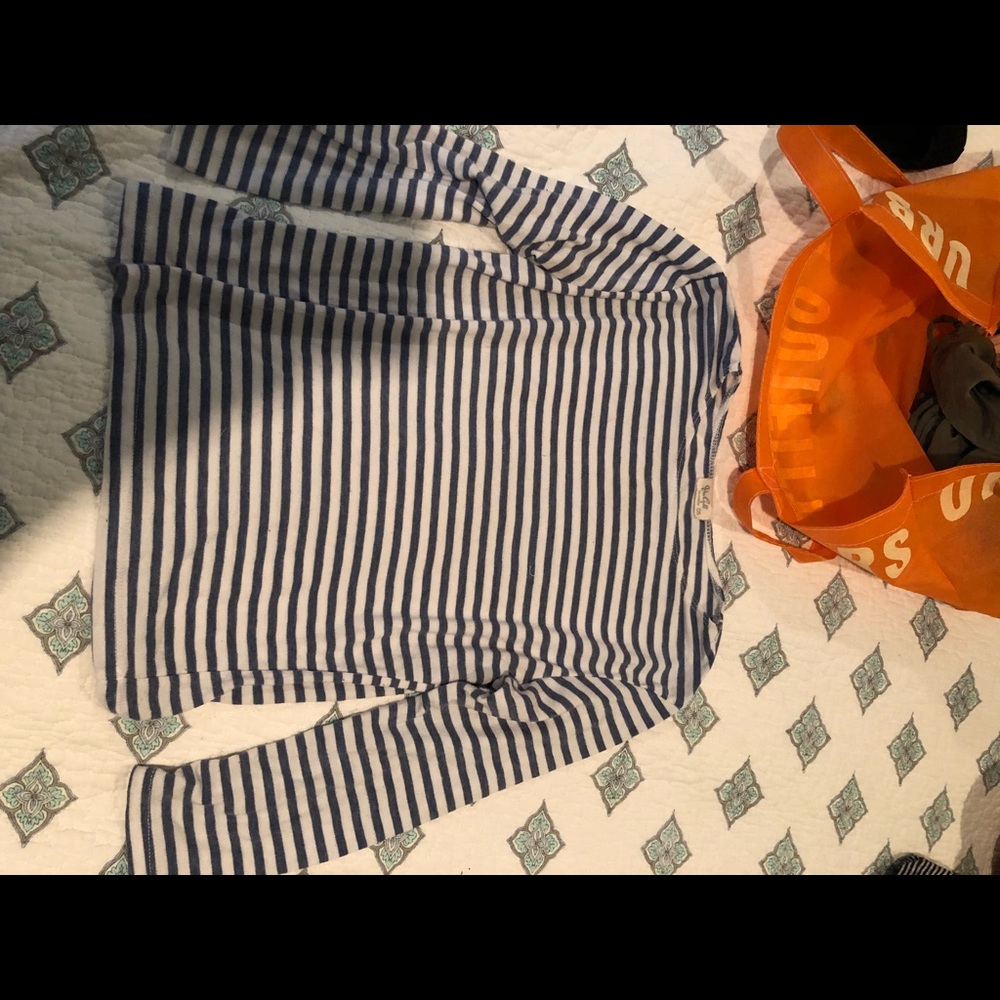 Brandy Melville top
